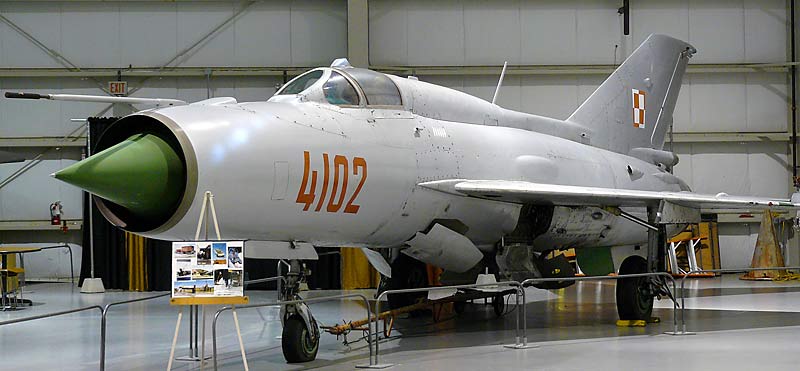 02MiG21