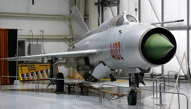 24MiG21