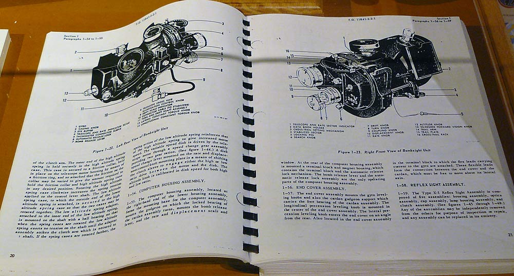 05 Norden Bombsight Manual