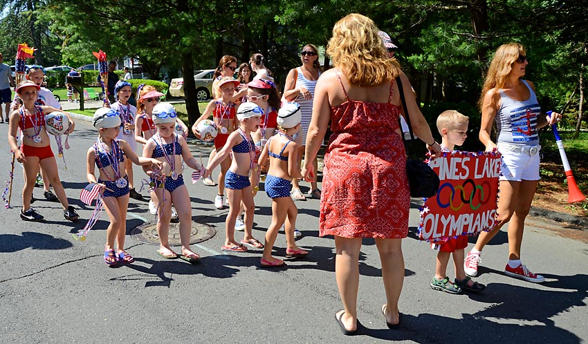 20PinesLakeJuly4Parade