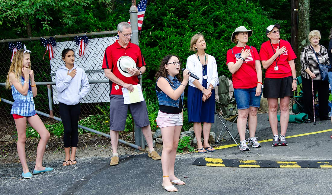 64PinesLakeJuly4Parade