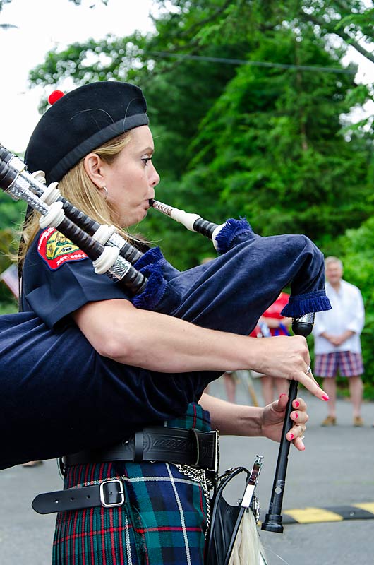 72PinesLakeJuly4Parade