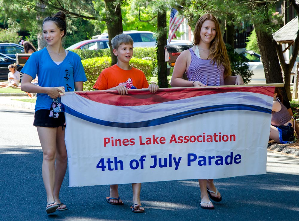 002PinesLakeJuly4Parade