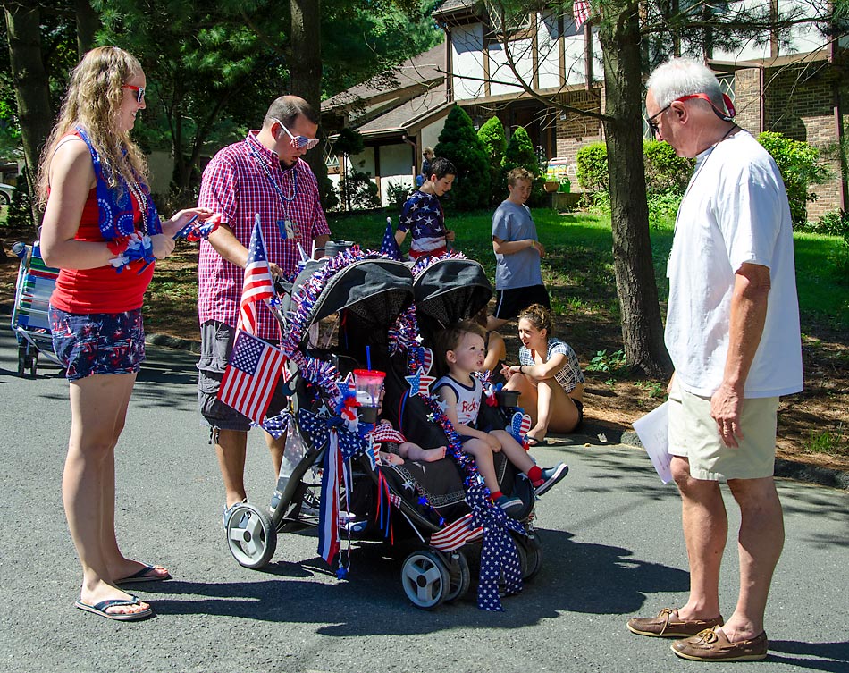 014PinesLakeJuly4Parade