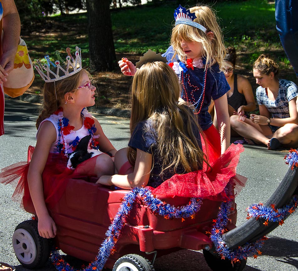 018PinesLakeJuly4Parade