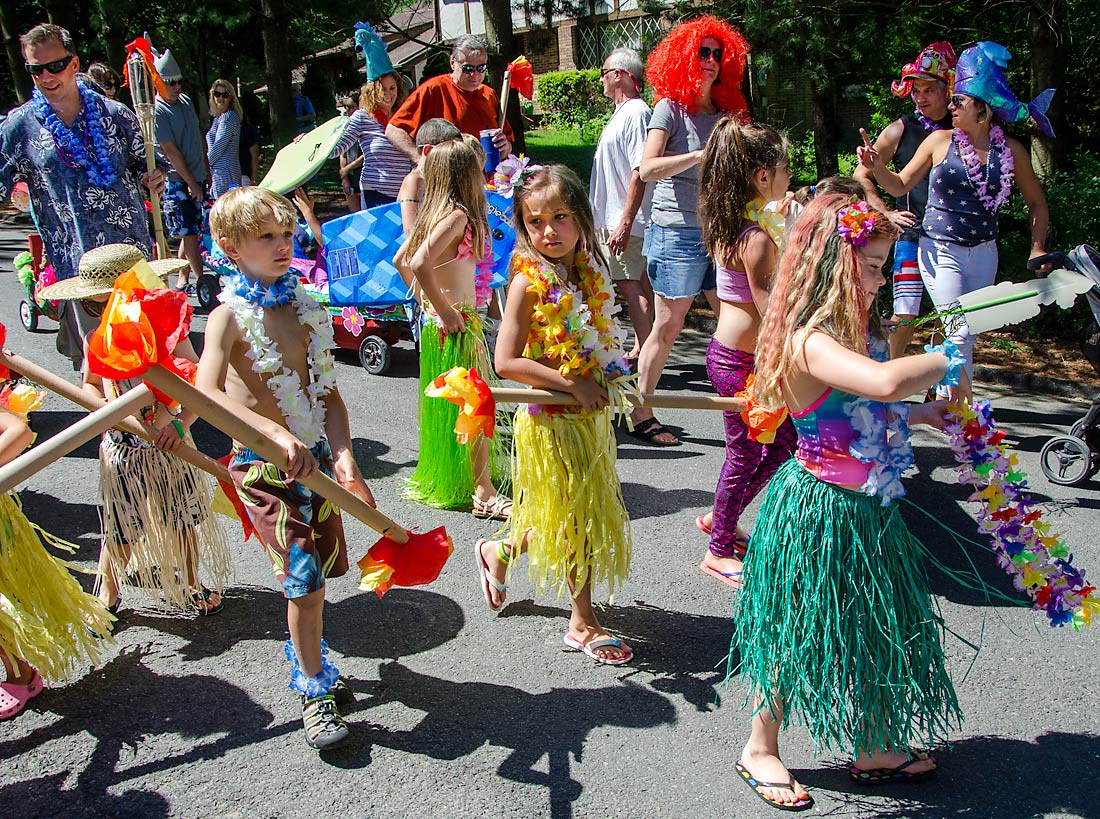 047PinesLakeJuly4Parade