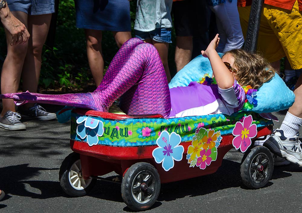 051PinesLakeJuly4Parade