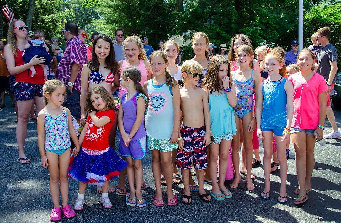 101PinesLakeJuly4Parade