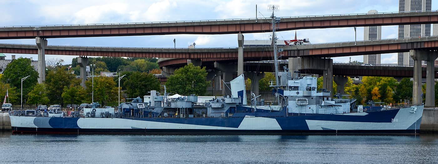 114USS_SlaterRiverView