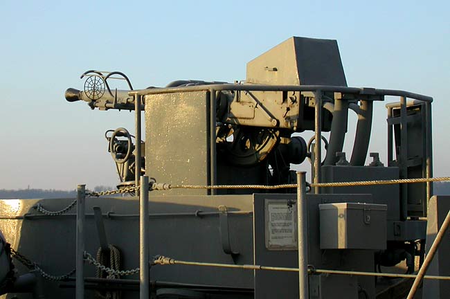 22Bofors40mm