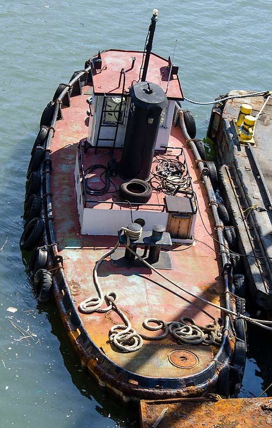 48 Drydock Tug