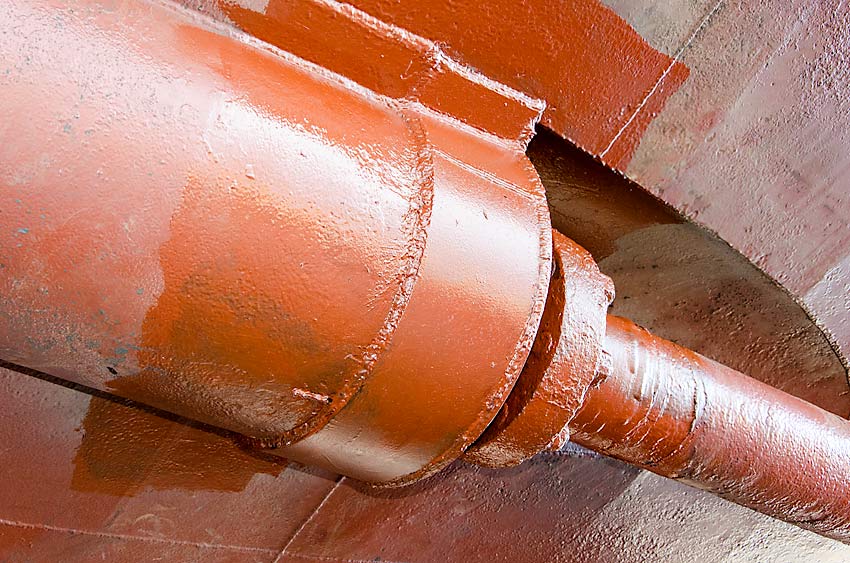 58 Propeller Shaft Housing Cover