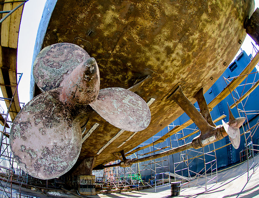 06DestroyerEscortPropeller