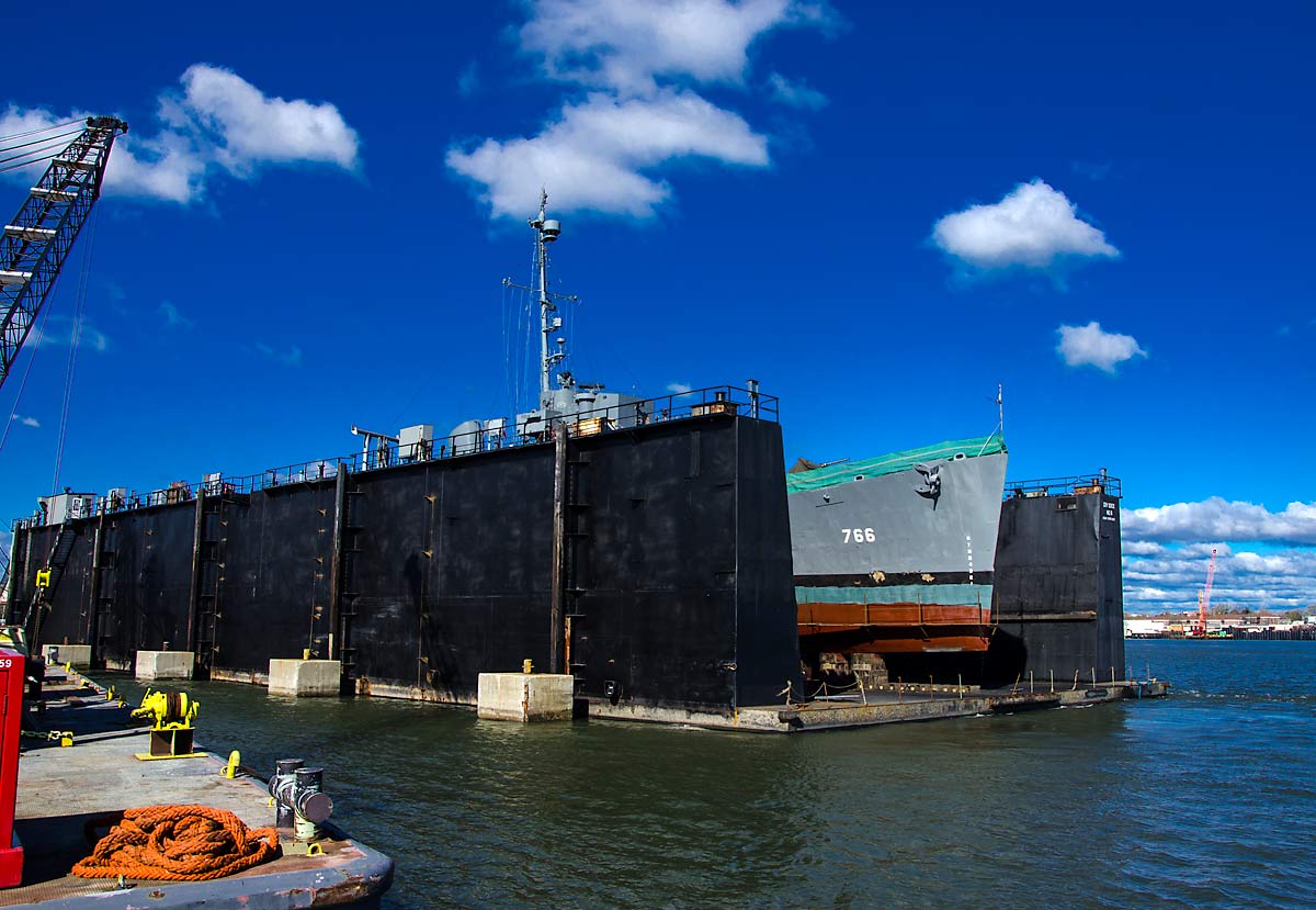 06USSSlaterInDrydock