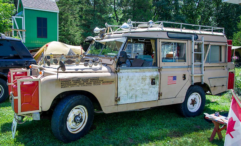 14HerbZipkinExpeditionLandRover