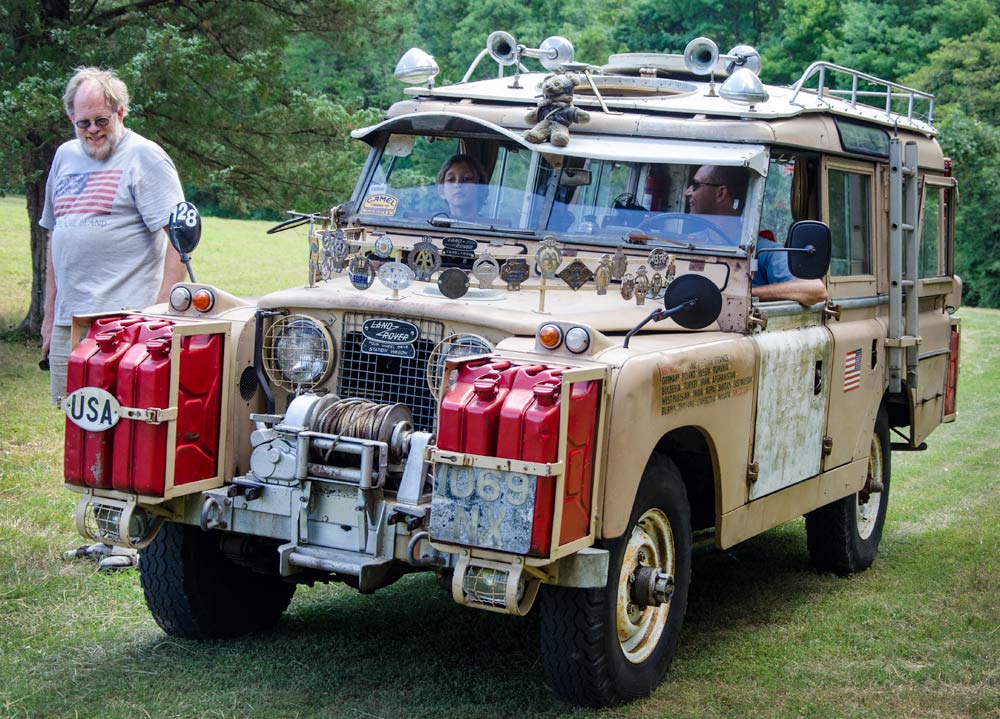 23HerbZipkinExpeditionLandRover