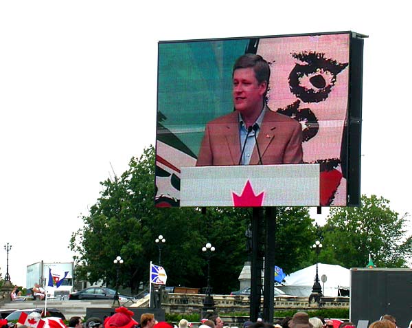 08CanadaDayScreen