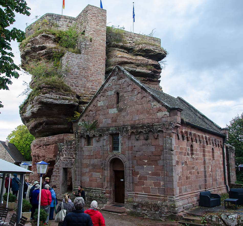 08ChateaudeHautBarrCastle