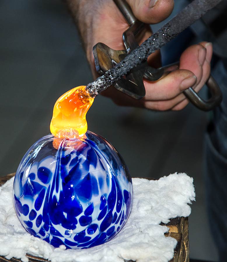 13GlassBlower