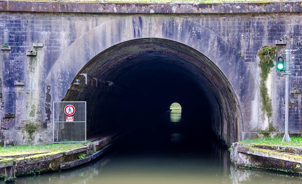 12Tunnel