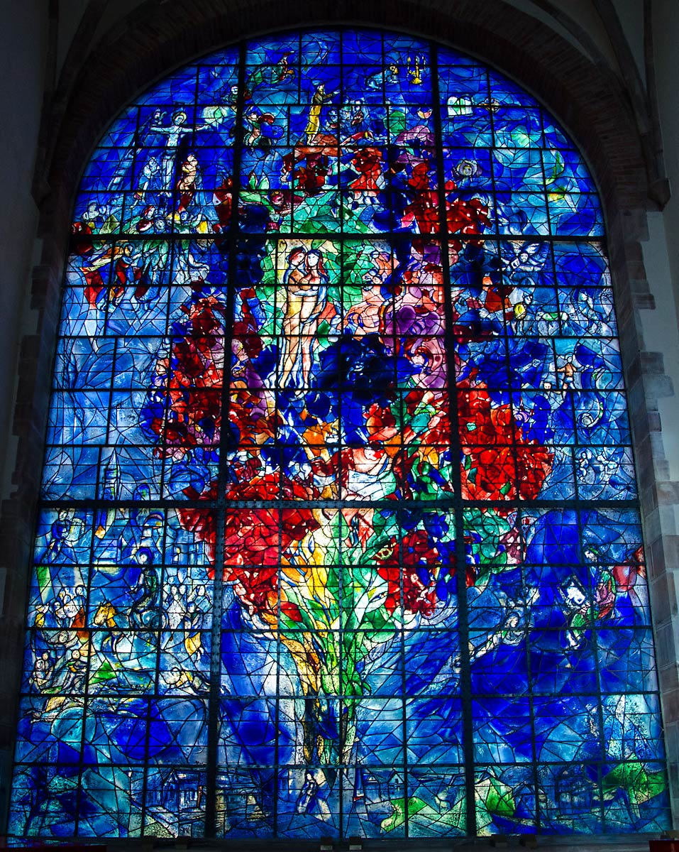 029MarcChagallStainedGlassWindow