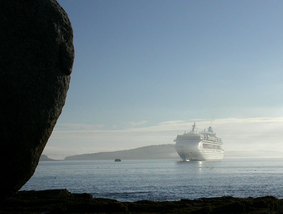 12CruiseShip