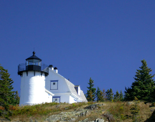 02BearIslandLightHouse