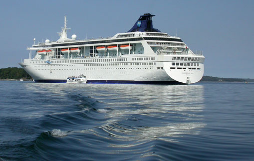 06CruiseShip